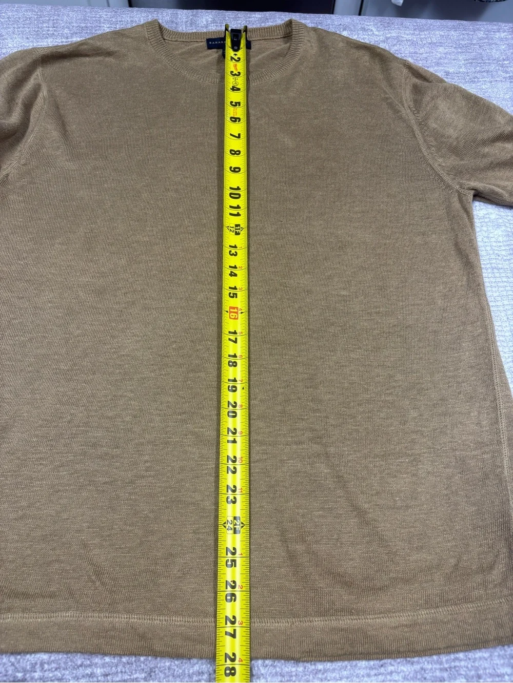 Banana Republic 100% Linen Sweater Men’s L Midweight Light Brown Crew Neck